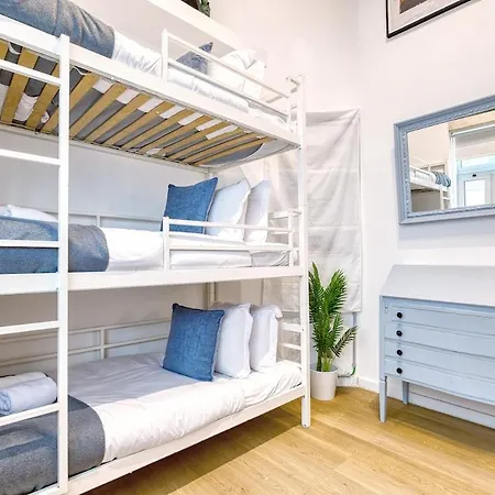 Portucale ! Ajuda Mezzanine Apartment Lissabon